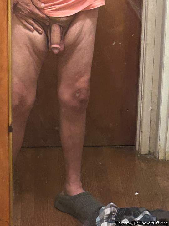 Adult image from Comin_4U