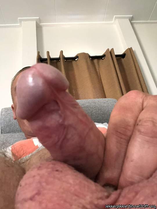 Adult image from lekkerpikkie