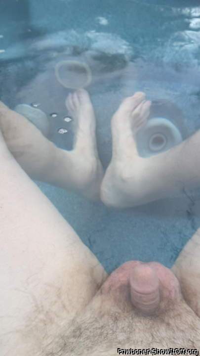 Can I cum over for a swim 🏊