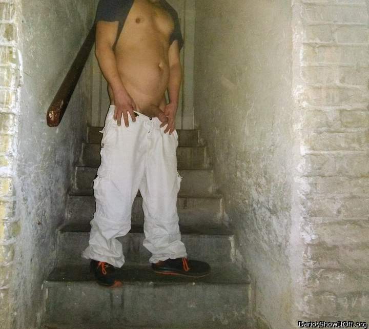 Adult image from Dario