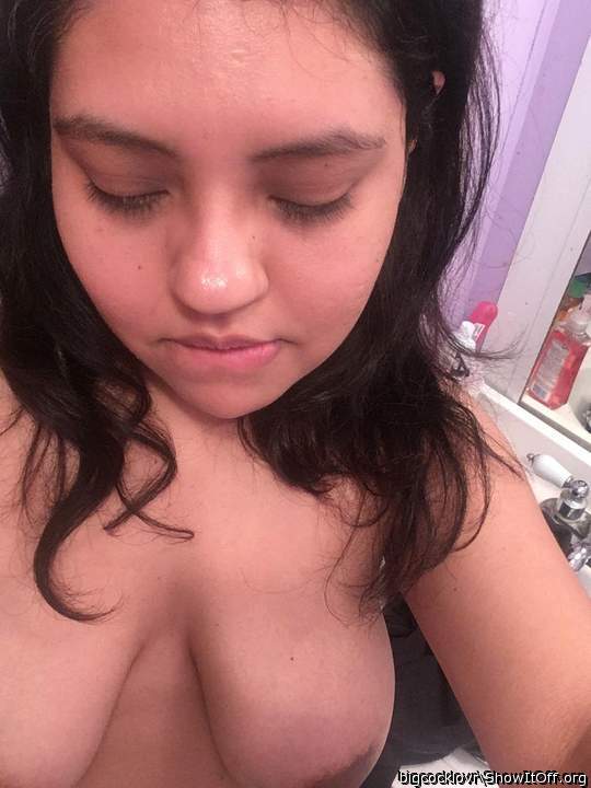 Nice face to cum IN! 