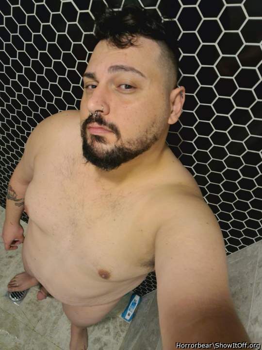 Adult image from Horrorbear