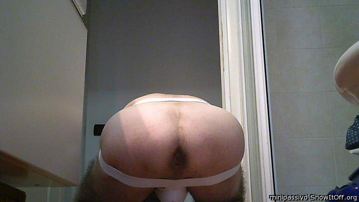 Adult image from minipassivo