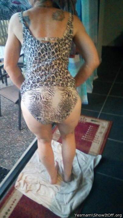 Adult image from yesmam