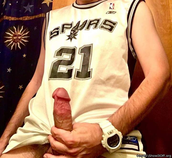 Adult image from Anyel1