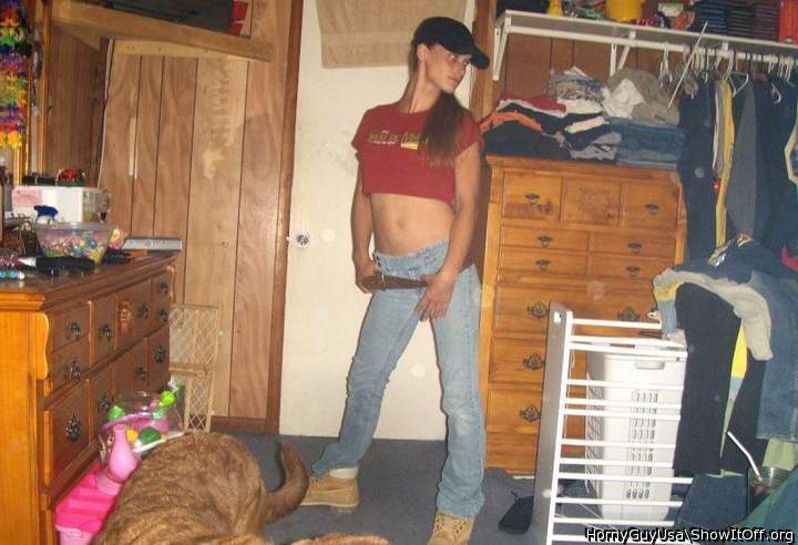 Adult image from HornyGuyUsa