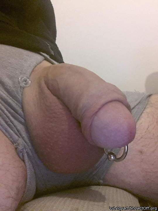 Adult image from ludvigvan