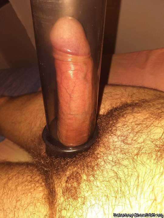 Adult image from ItalianBoy