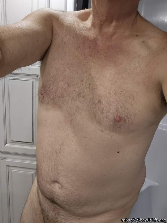 Dad bod pic