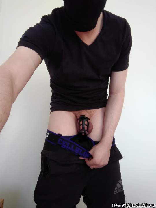 take your shirt off  