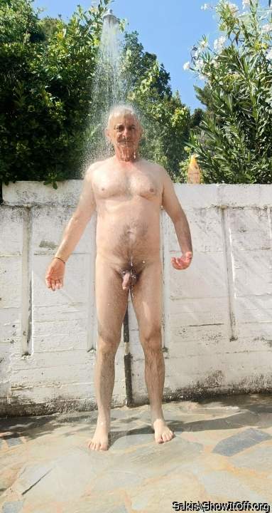 Adult image from Sakis