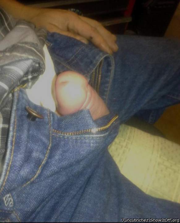 Adult image from 7uncutinchez