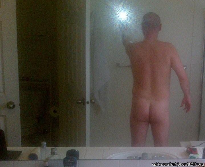 ass selfie