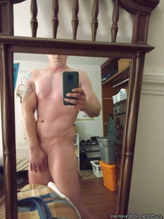 Wow, what a great body ladies let him know he�s hard