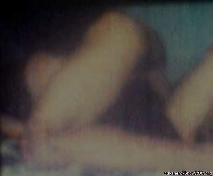 Adult image from cuvanero