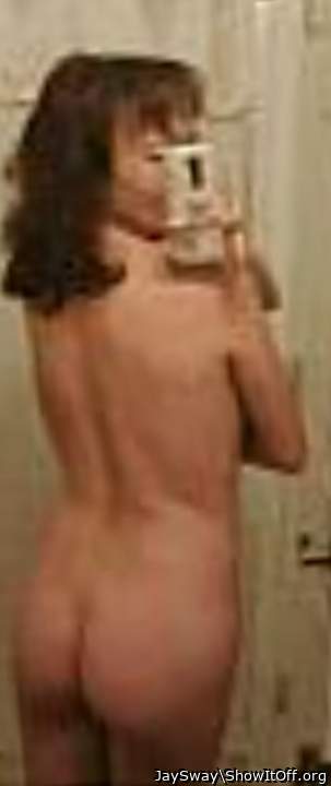 Adult image from GingerPubes