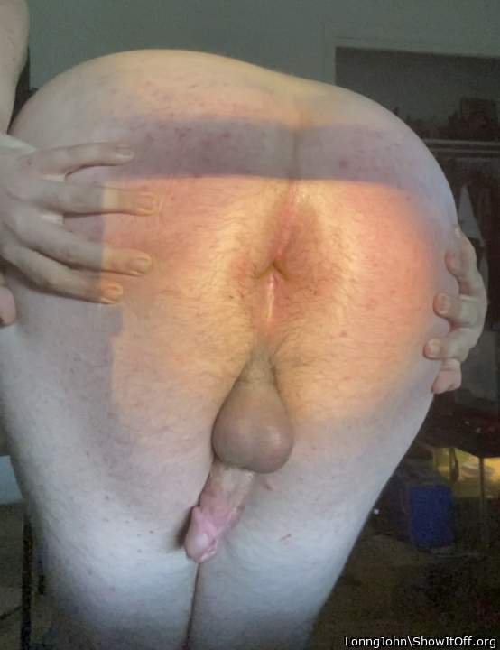 Spread Pale Asshole