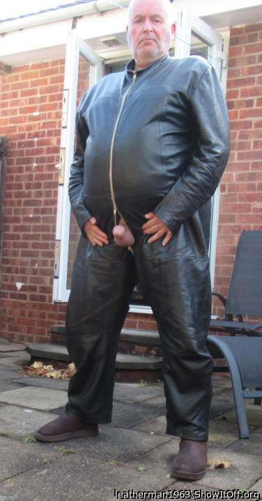 Adult image from leatherman1963