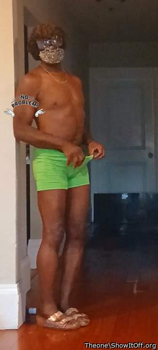 Its no problem Guys I'm just a big dick fag in my bonnet and ill dick u down