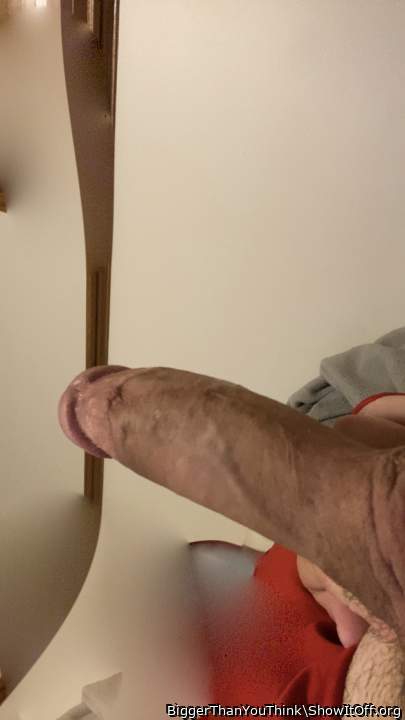 mmmmmmmmmm so much dick to suck 