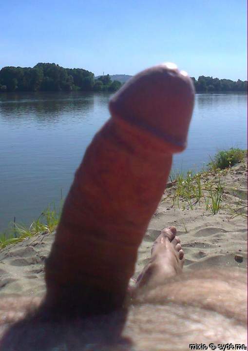 Adult image from mixio