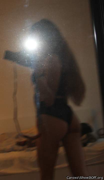 Adult image from Caroxo