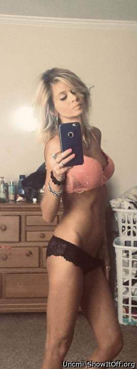 Adult image from Uncmi