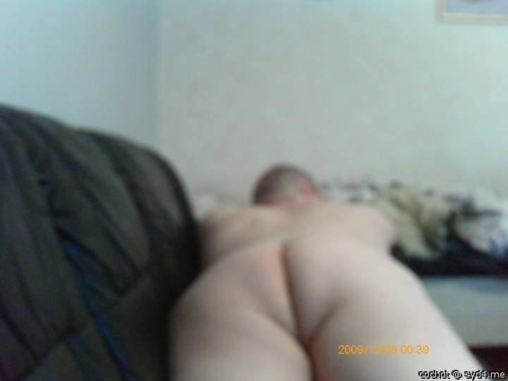 Adult image from cochot