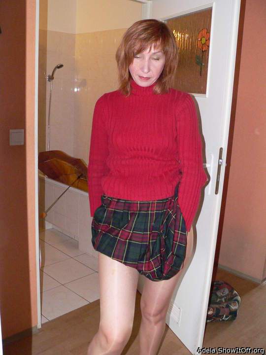 Let's go on a date night! Dinner, drinks and some dancing!