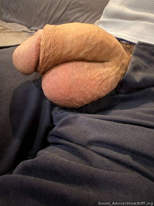  Nice cock! please add me for your friend, thank you.