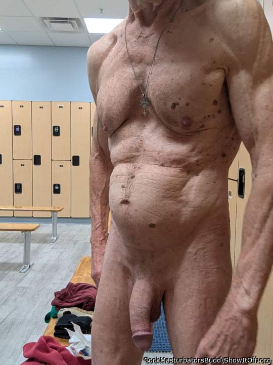 Adult image from CockMasturbatorsBudd