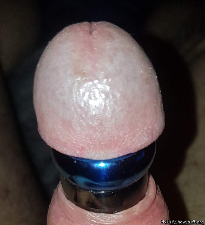   Nice cock! please add me for your friend, thank you.