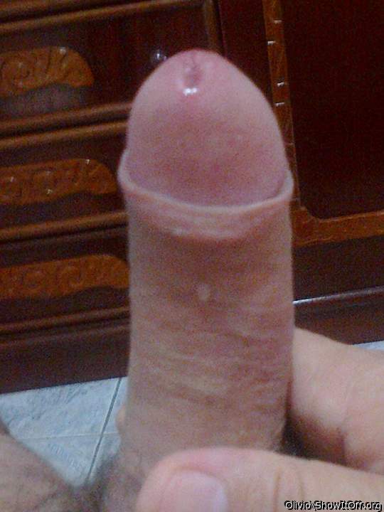 Adult image from olivio