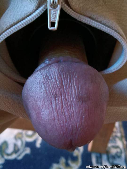 Adult image from edwardren
