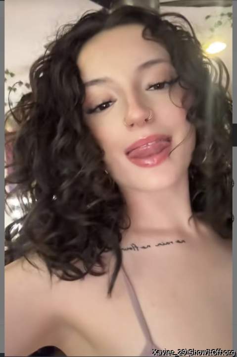Adult image from Xavier_29