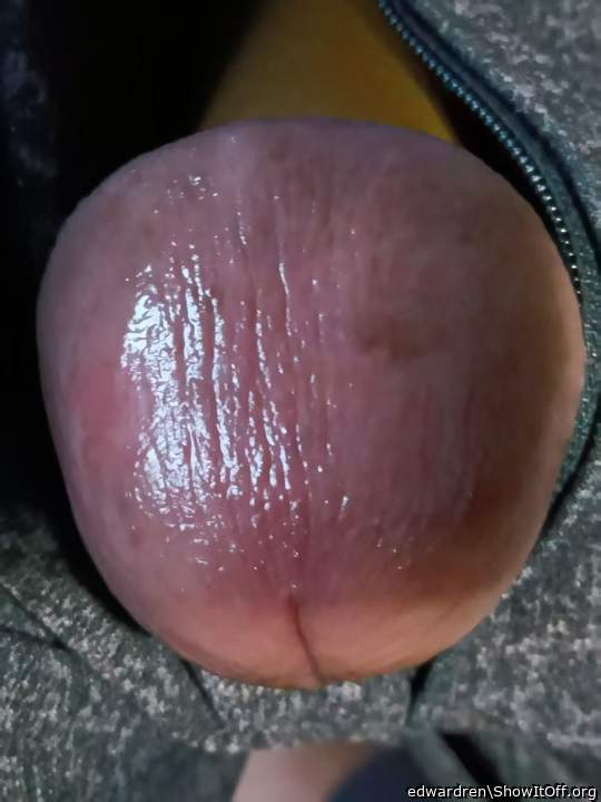 Adult image from edwardren