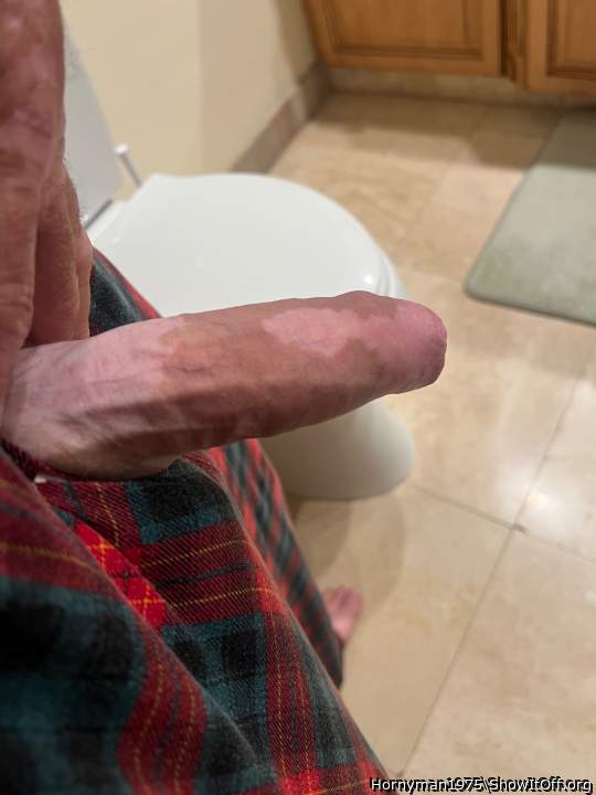 Adult image from Hornyman1975