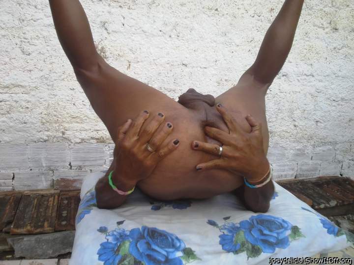 Adult image from josydelicia