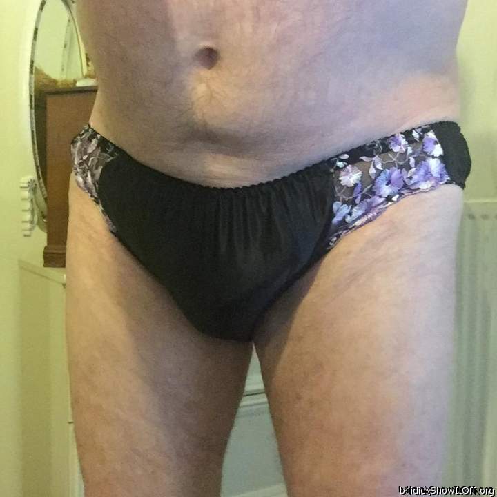Adult image from b4idie