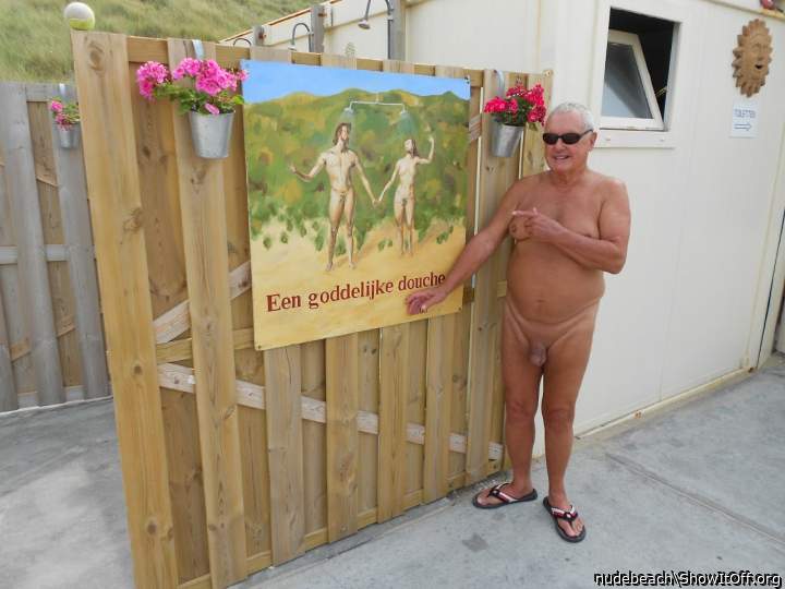 Adult image from nudebeach