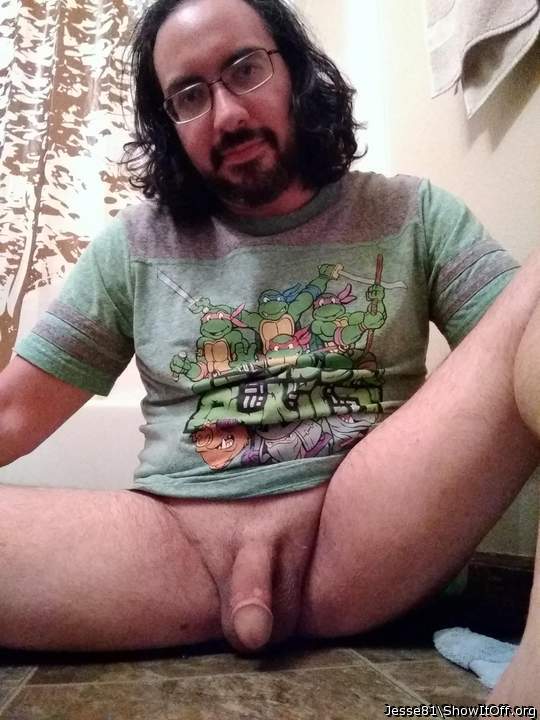Adult image from Barefootjess