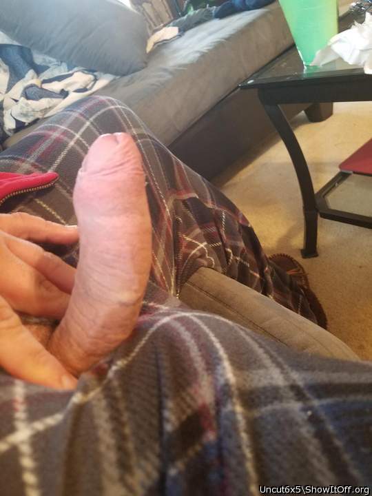 MOUTH WATERING!!! SITTIN' IN A RECLINER WITH A BIG OLE THICK