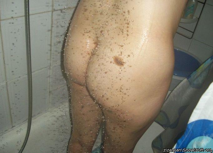 Adult image from zizelyian
