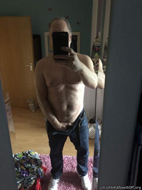 Adult image from Ulrich54