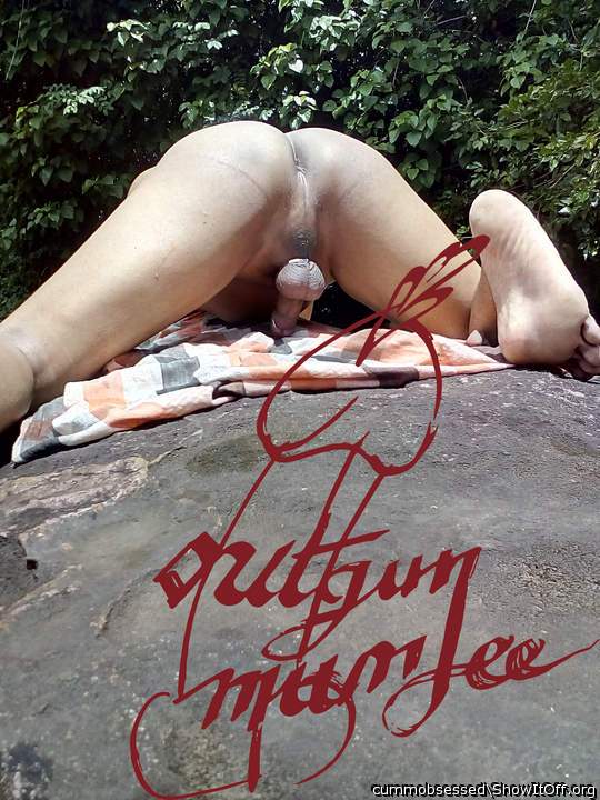 Adult image from cummobsessed
