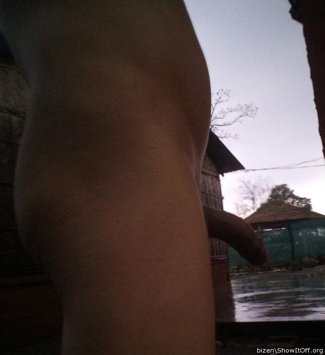 Adult image from bizen