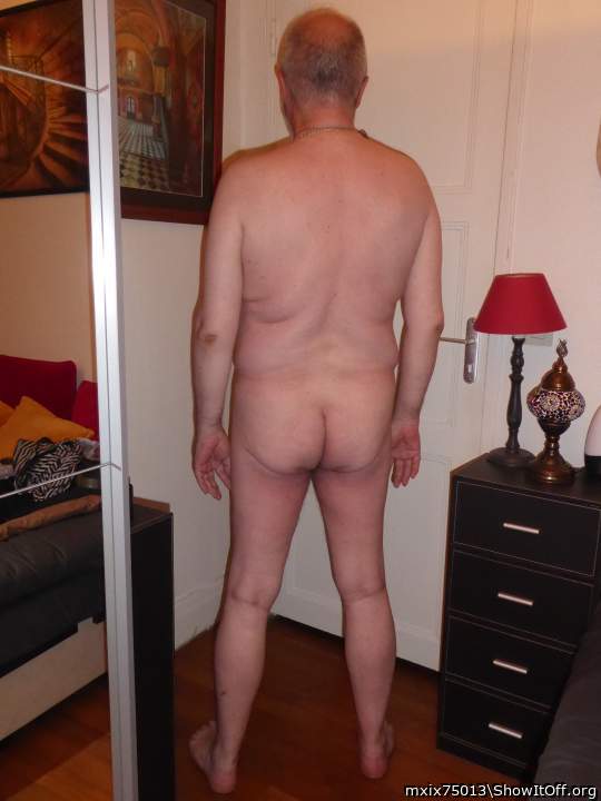 Adult image from mxix75013