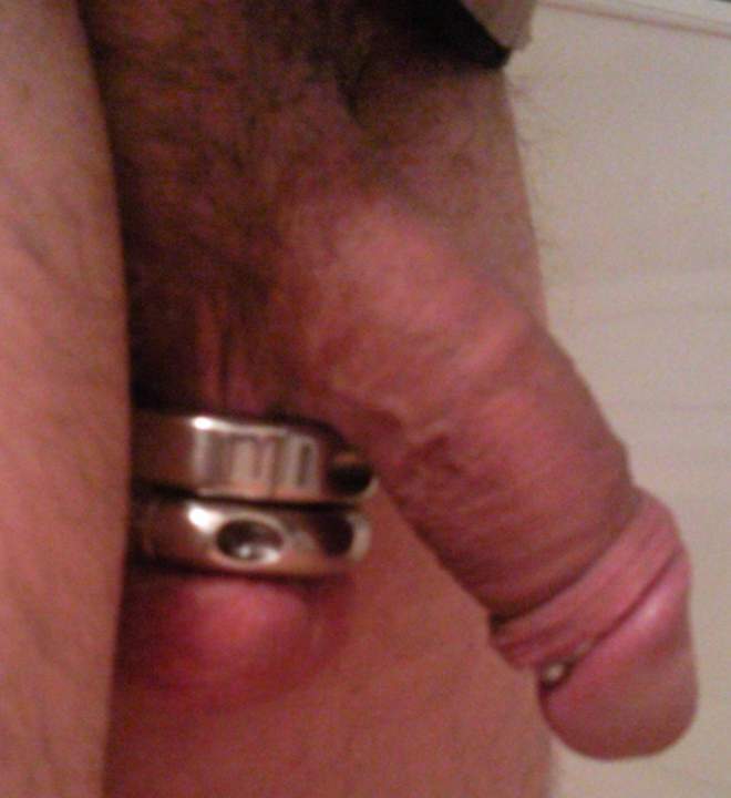 Adult image from xander69