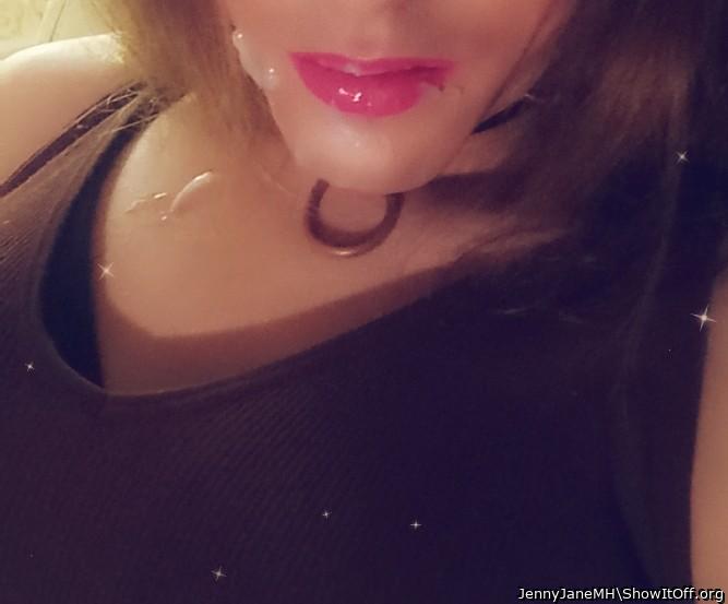 I'd love to lick that off for you!!
