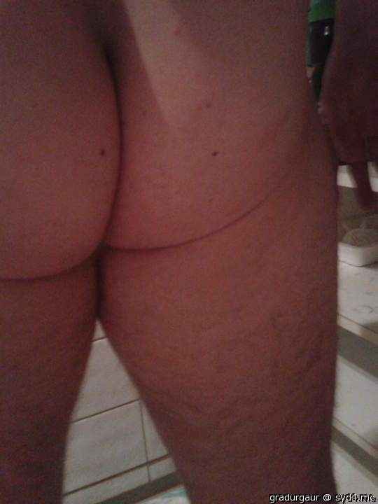 Adult image from gradurgaur